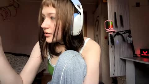 Elizabeth online show from 10, 4, 2026