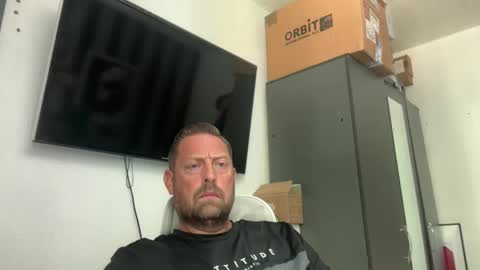 Snapshot of junky345 chatting on 30, 5, 2026 Junky online show from 30, 5, 2026
