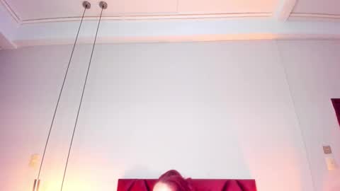 Jupiter Fox online show from 4, 2, 2026