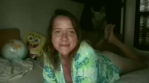 Snapshot of jussnobodybutme chatting on 8, 4, 2026 CamperGirl online show from 8, 4, 2026