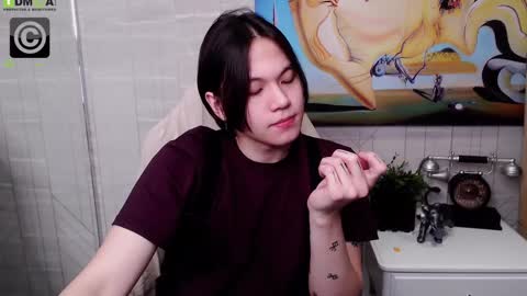 just_gay_ online show from 31, 1, 2025