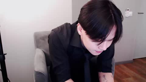 just_gay_ online show from 20, 2, 2025