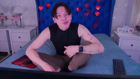 just_gay_ online show from 26, 2, 2025