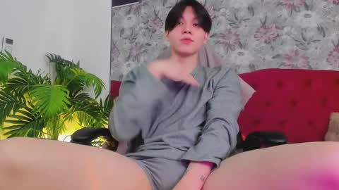 just_gay_ online show from 5, 3, 2025