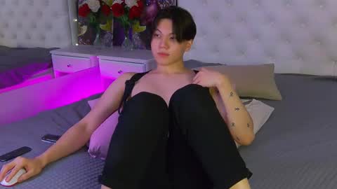 just_gay_ online show from 9, 3, 2025