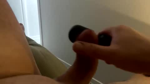 just_looking_maybe_more online show from 22, 4, 2026