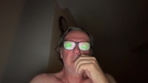 justin_hornyyyy online show from 1, 12, 2025