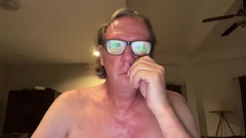 Snapshot of justin_hornyyyy chatting on 22, 12, 2025 justin_hornyyyy online show from 22, 12, 2025