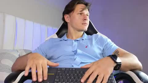 Justin  online show from 27, 3, 2026