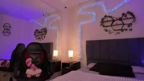 Justin online show from 5, 11, 2025