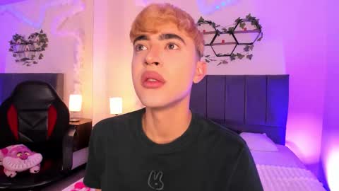 Justin online show from 10, 11, 2025