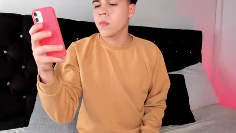 Justin online show from 5, 2, 2025