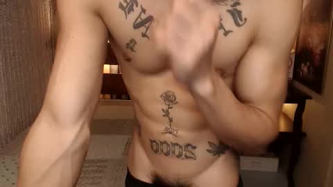 Snapshot of justine_hunk chatting on 5, 2, 2026 justine_hunk online show from 5, 2, 2026