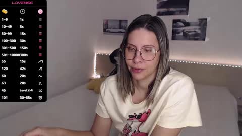 Julie online show from 22, 11, 2025