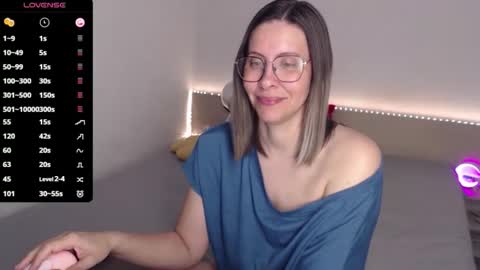 Julie online show from 31, 5, 2026