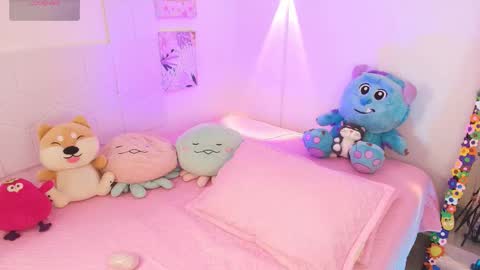 Emy online show from 26, 11, 2025