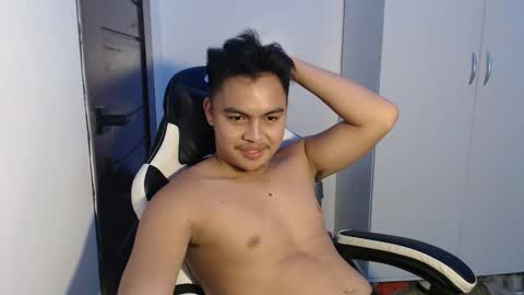 Snapshot of justtempdwayne chatting on 4, 11, 2025 dwayne online show from 4, 11, 2025