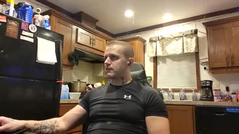 justus0624 online show from 18, 11, 2025