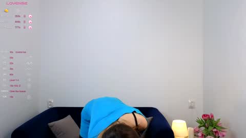 Juja and Kira online show from 1, 2, 2025