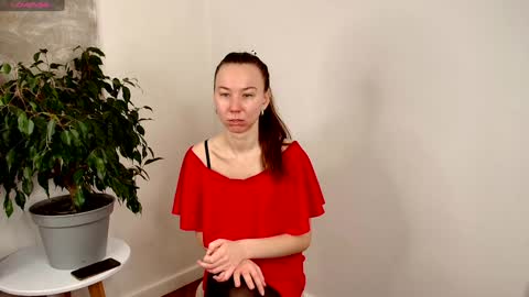 Juja and Kira online show from 6, 2, 2025