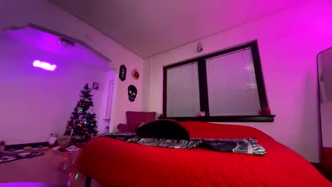 juustchloo online show from 3, 12, 2025