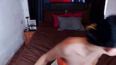 Akii online show from 18, 4, 2026