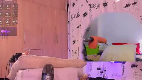 Snapshot of k4rolin chatting on 13, 4, 2026 Karolin online show from 13, 4, 2026