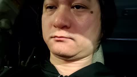 KI e697a5e69cac online show from 9, 2, 2026