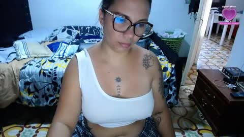 Snapshot of kaarlaa_ chatting on 20, 4, 2026 Karla online show from 20, 4, 2026