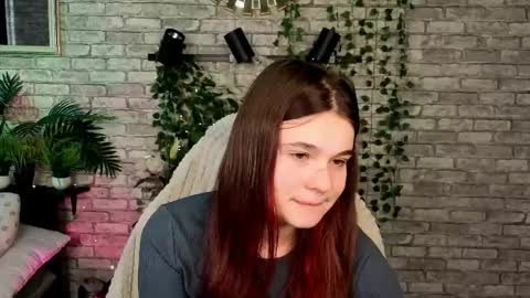Snapshot of kacey_love chatting on 2, 5, 2026 Kacey online show from 2, 5, 2026