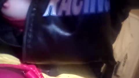 Sissykaeleeslut666 online show from 2, 12, 2025