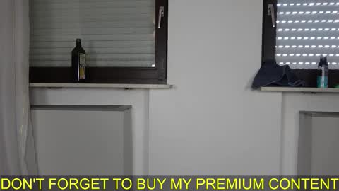 Snapshot of kaelix_frost chatting on 27, 10, 2025 Kaelix Frost online show from 27, 10, 2025