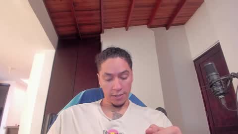 kai_herectix online show from 15, 2, 2025