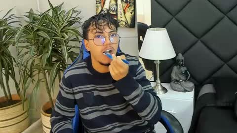 Snapshot of kai_storn chatting on 16, 4, 2026 kai_storn online show from 16, 4, 2026