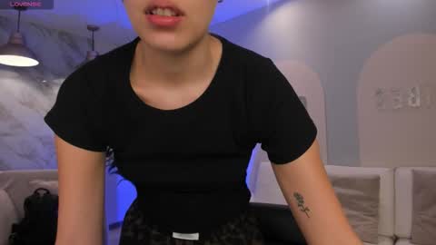 Snapshot of kaiaferreira chatting on 21, 12, 2025 Kaia Ferreira online show from 21, 12, 2025