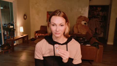 Snapshot of kaileeshy chatting on 14, 1, 2026 Kailee Smile online show from 14, 1, 2026