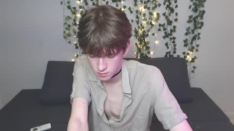 Snapshot of kaislutx chatting on 14, 10, 2025 slutkai online show from 14, 10, 2025