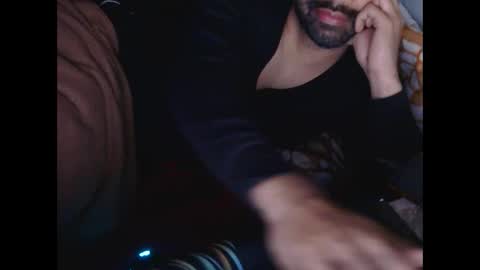 Vicky online show from 1, 1, 2025