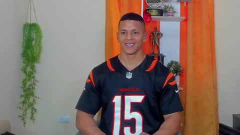 Snapshot of kale_tomson chatting on 13, 2, 2025 kale thomson online show from 13, 2, 2025