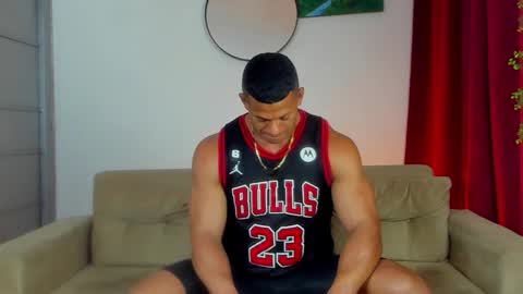 kale thomson online show from 4, 3, 2026