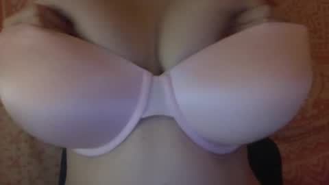 Snapshot of kalieen3 chatting on 9, 12, 2024 kaliyen online show from 9, 12, 2024