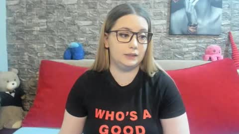 kalindahot online show from 2, 4, 2026