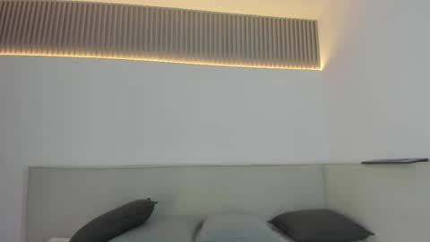 Carolina   online show from 19, 12, 2025