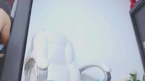 Snapshot of kally_higgins chatting on 11, 10, 2025 Hannah online show from 11, 10, 2025