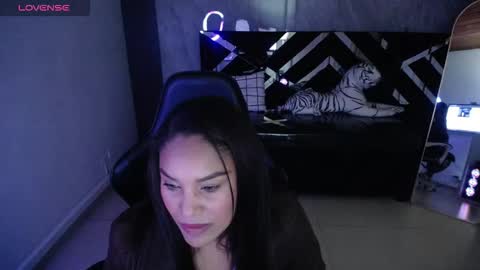 Kamala. Live 2100 - 600 online show from 1, 10, 2025