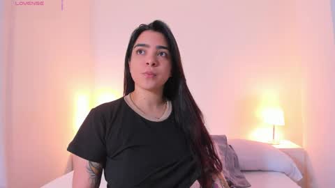 Snapshot of kamilabetancourt chatting on 1, 5, 2026 Kamila Betancourt online show from 1, 5, 2026