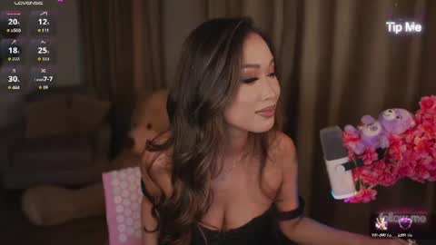 Snapshot of kamilee__xo chatting on 4, 7, 2026 kamilee__xo online show from 4, 7, 2026