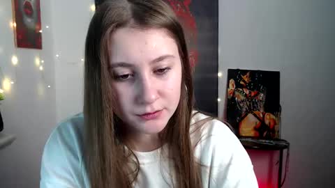 kamilla_love_ online show from 9, 2, 2026