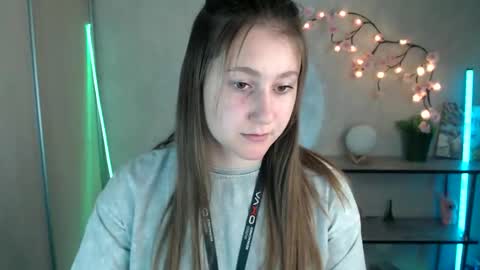 kamilla_love_ online show from 23, 5, 2026
