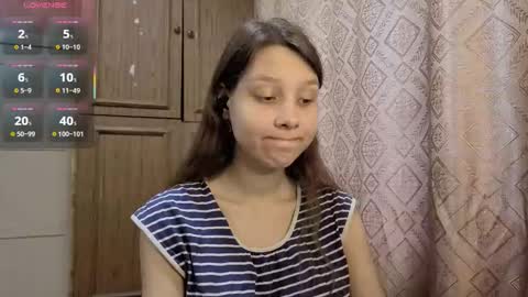 Snapshot of kamisalling chatting on 18, 11, 2025 Mari Simmons online show from 18, 11, 2025